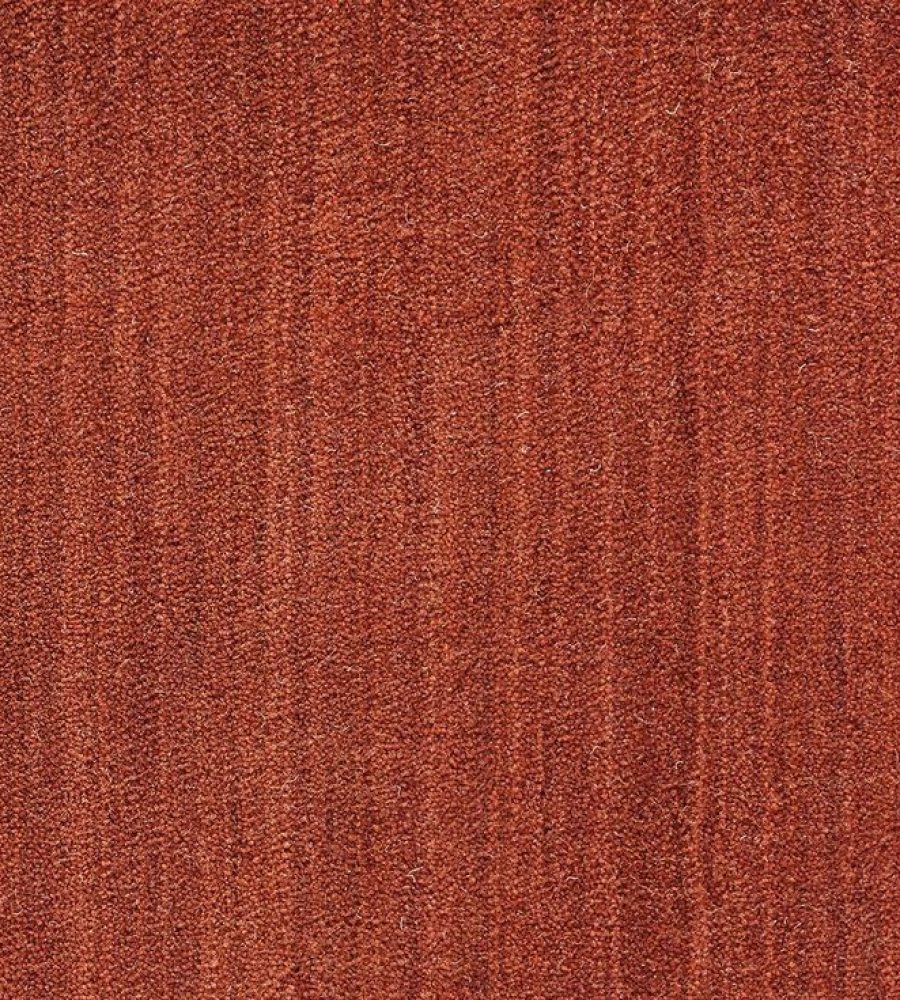 Rust carpet